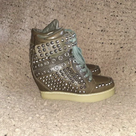 ASH-Blondie Studded HiddenWedge Sneaker-Dark Green Leather-Skulls-Sz37-Excellent - Picture 5 of 8